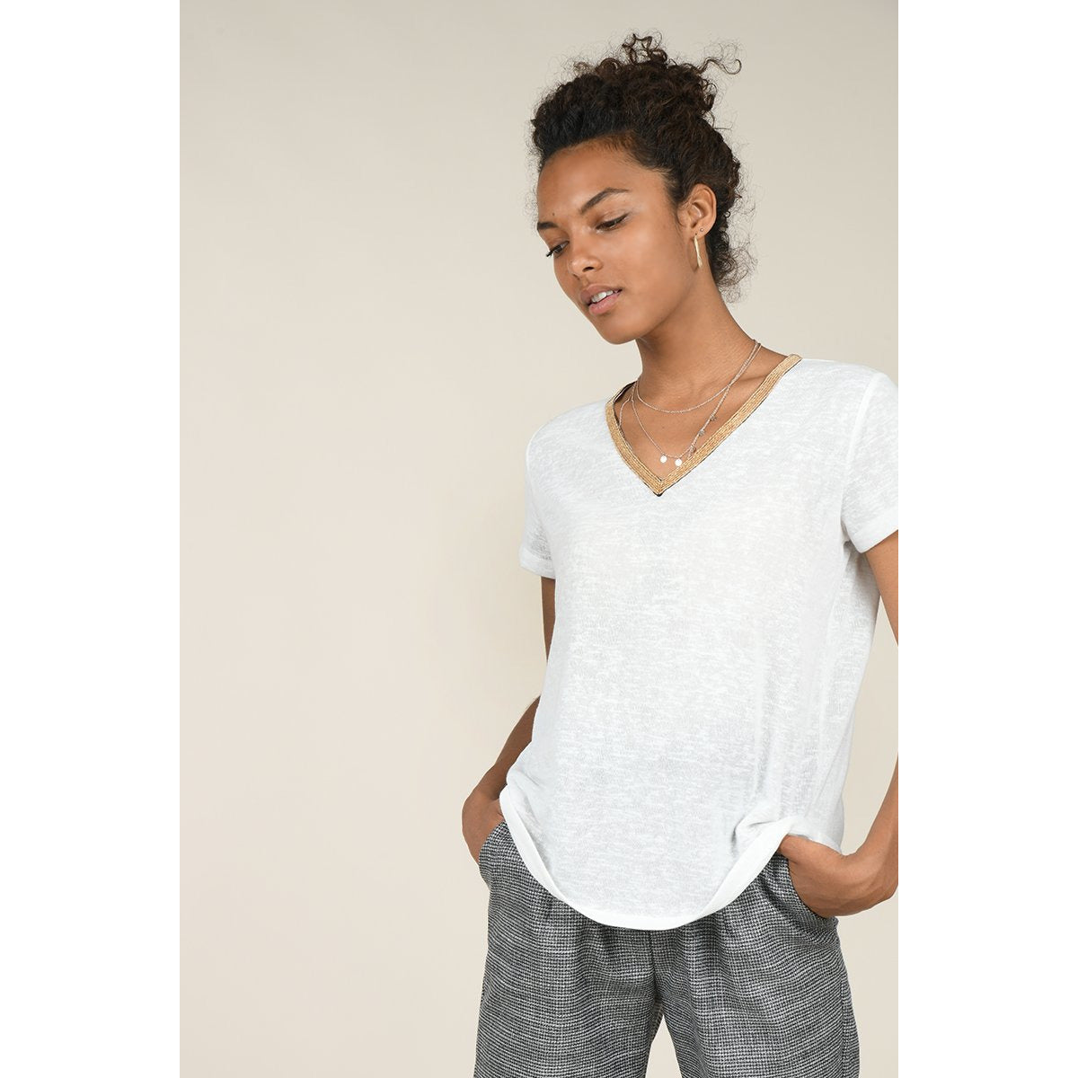 Soft Knit Embellished V-Neck Shirt- White